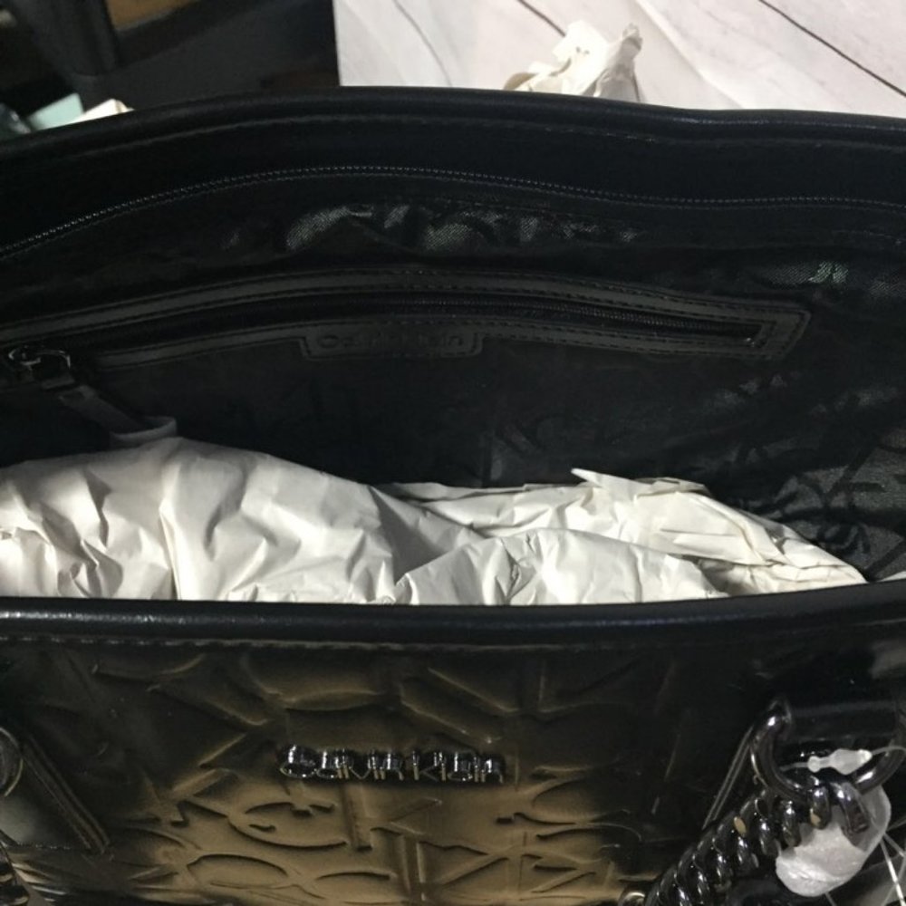 Calvin Klein Black Tote with Cardcase Purse Faux Leather Silver Accents - Picture 6 of 10
